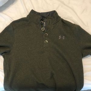 Under Armour 1/4 button-up Sweater (Cold Gear)